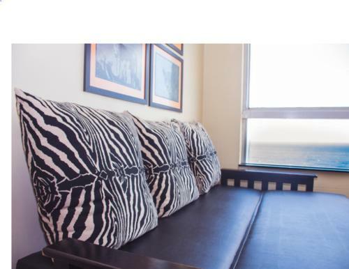 Apartamentos High Tide Beach Condo