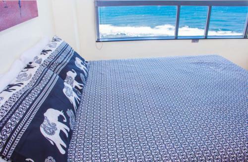 Apartamentos High Tide Beach Condo