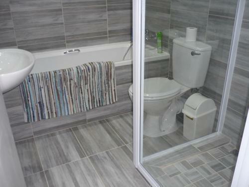 Hostal A1 Bay View