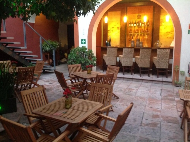 Hotel La Casa Del Naranjo