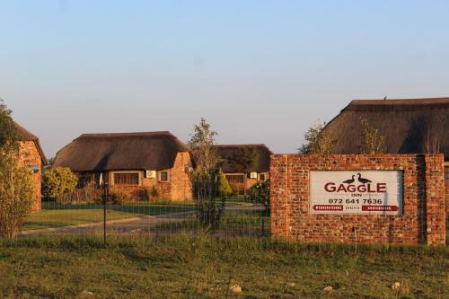 Lodge Gaggle Inn Country Estate