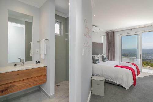 Pezula, A Piece Of Paradise -ar27