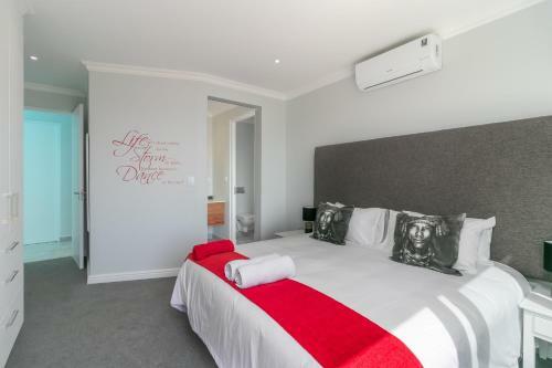 Pezula, A Piece Of Paradise -ar27