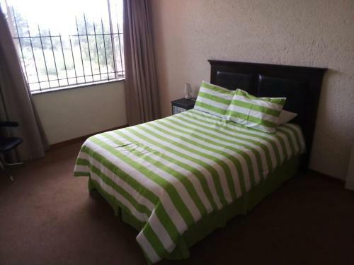 Jacaranda Self Catering Apartments