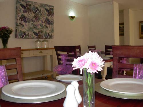 Jacaranda Self Catering Apartments