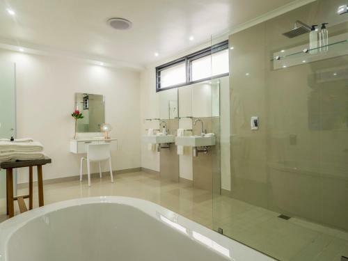 Knysna Holiday Home - Amazing Lagoon Views