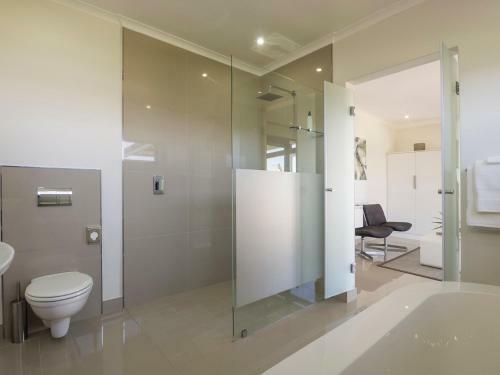 Knysna Holiday Home - Amazing Lagoon Views