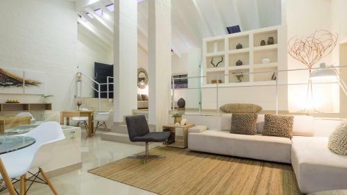 Knysna Holiday Home - Amazing Lagoon Views