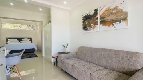 Knysna Holiday Home - Amazing Lagoon Views
