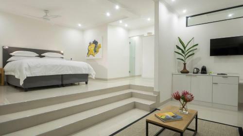 Knysna Holiday Home - Amazing Lagoon Views