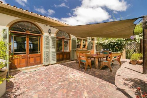Villa Knysna Tuscan Hideaway- Ef1