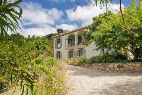 Villa Knysna Tuscan Hideaway- Ef1