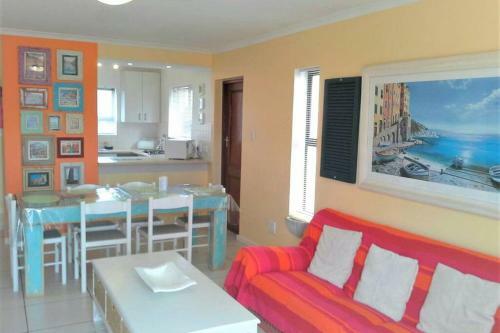 Little Italy Beachouse Apartment By Mykonos