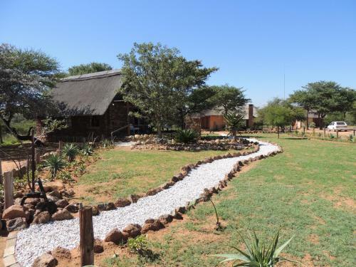 Lodge Karibu River Retreat