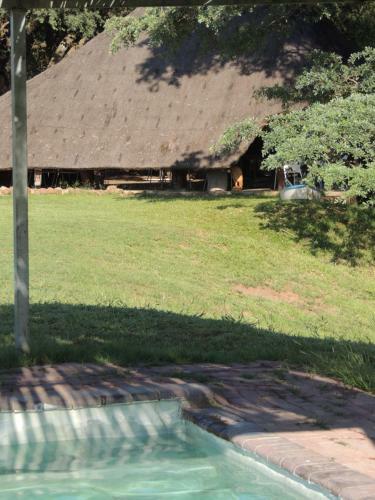 Lodge Karibu River Retreat