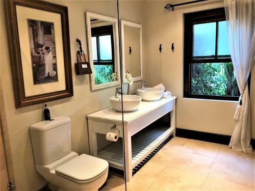 Hostal Bakenhof Winelands Lodge