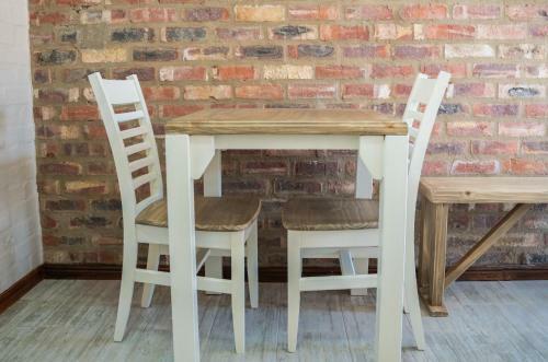 Hostal Opstal Guestfarm