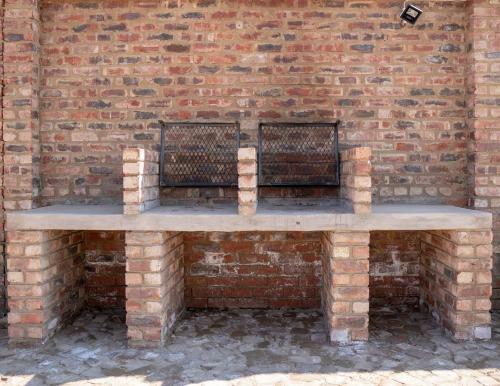 Hostal Opstal Guestfarm