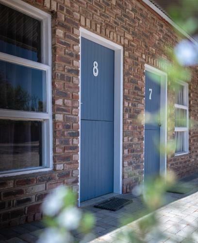 Hostal Opstal Guestfarm