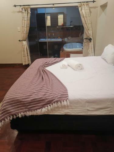 Bed & Breakfast 180 On Anderson Guest House
