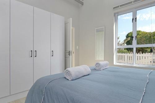 Private Beach Estate By Airagents