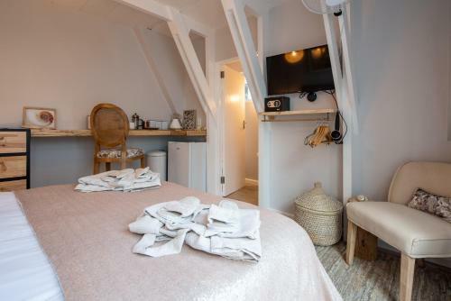 Hostal Salt Boutique Guesthouse