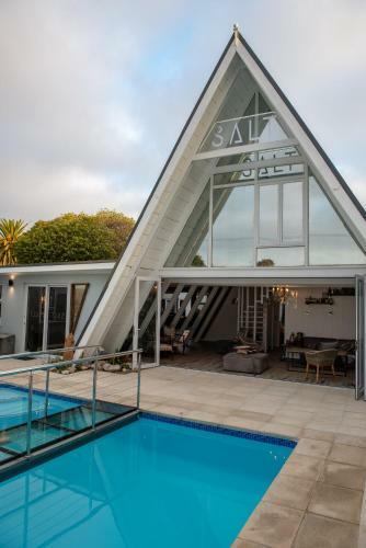 Hostal Salt Boutique Guesthouse