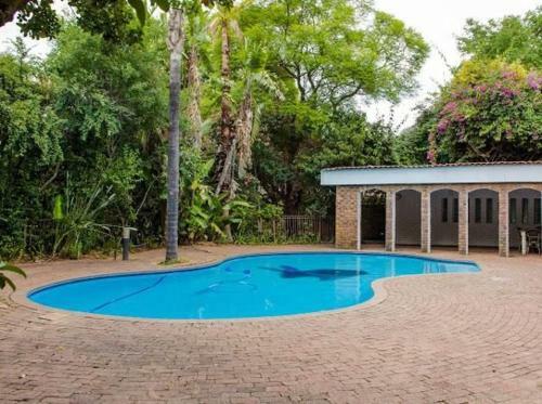 Hostal Bafokeng Farm Village Guesthouse