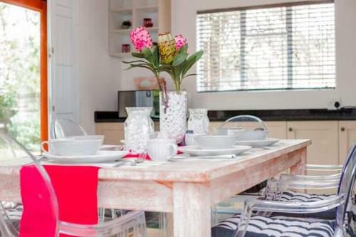 Hostal Bafokeng Farm Village Guesthouse