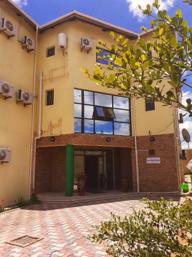 Ekab Lodge