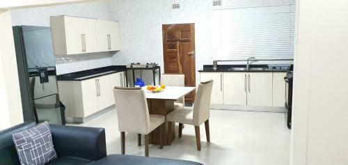 Artem Apartments - Flat 2