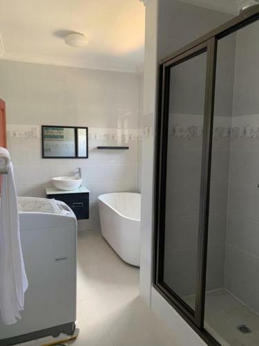 3 Bedrooms In An Apartment In Mass Media