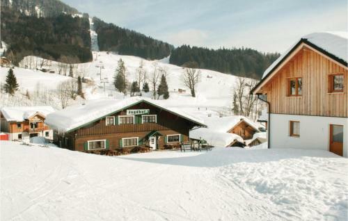 Three-bedroom Holiday Home In Altaussee