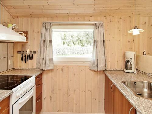 Three-bedroom Holiday Home In Oksb�l 35