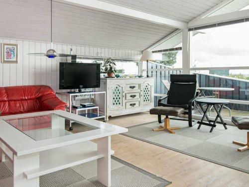 Two-bedroom Holiday Home In Bjert 2