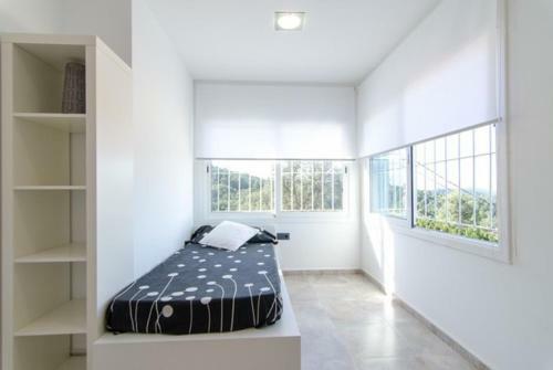 Montbarbat Villa Sleeps 6 Pool Wifi
