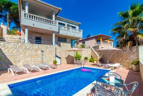 Terrafortuna Villa Sleeps 6 Pool Wifi