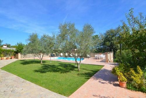 Vallcanera Villa Sleeps 8 Pool
