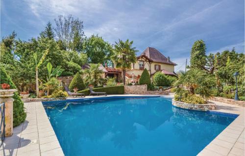 Three-bedroom Holiday Home In Terrasspn-lavilledieu