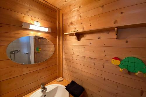 Le Troll Hameau Des Chazals Nevache Hautes Alpes