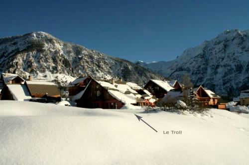 Le Troll Hameau Des Chazals Nevache Hautes Alpes