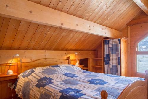 Le Troll Hameau Des Chazals Nevache Hautes Alpes