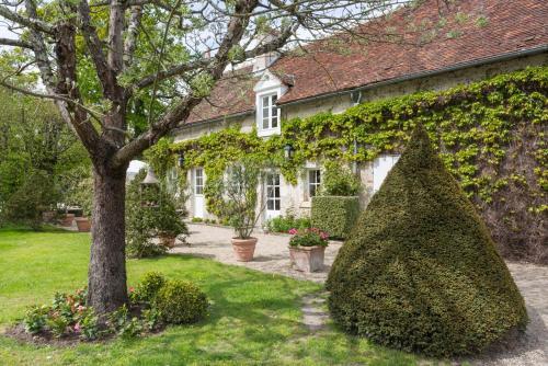 Vaumambert Villa Sleeps 6 Pool Wifi