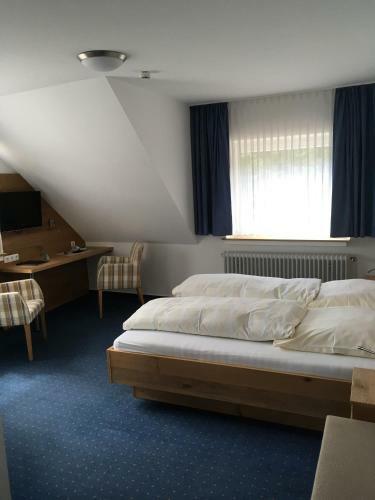 Hotel Neuenburger Hof