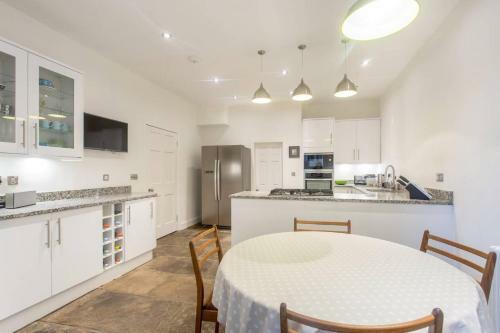 Altido 2 Bed Apartment In City Centre