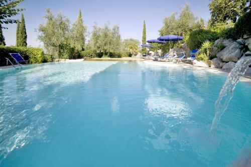 Borgo San Lorenzo Villa Sleeps 9 Air Con Wifi