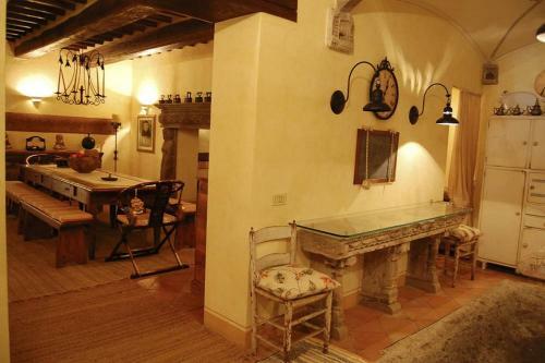 Poggioferro Villa Sleeps 8 Pool Wifi