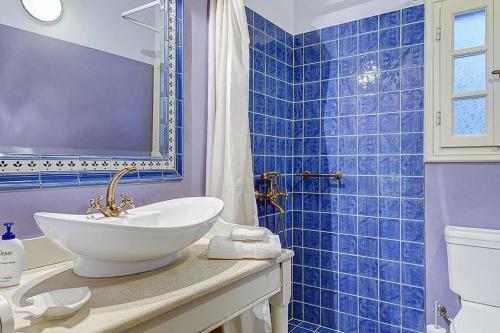 Antipata Villa Sleeps 6 Pool Air Con Wifi