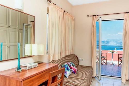 Lithiasmenos Villa Sleeps 6 Pool Air Con Wifi