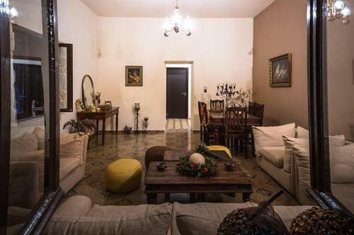 Garden Family Villa